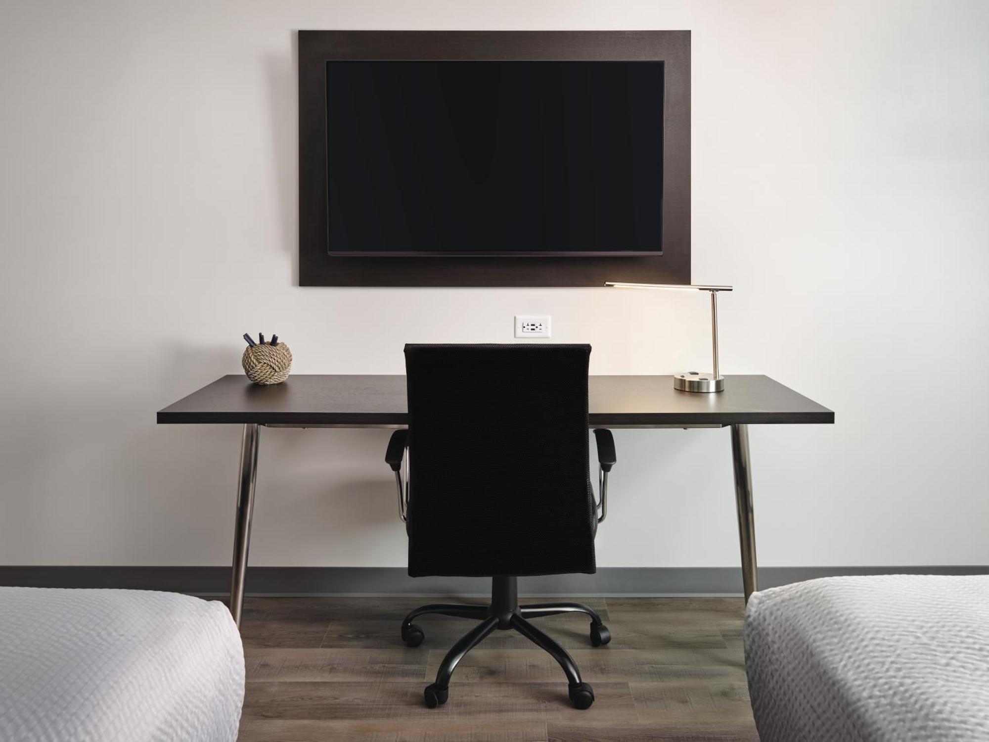 Stayapt Suites Greenville-Haywood Mall Экстерьер фото